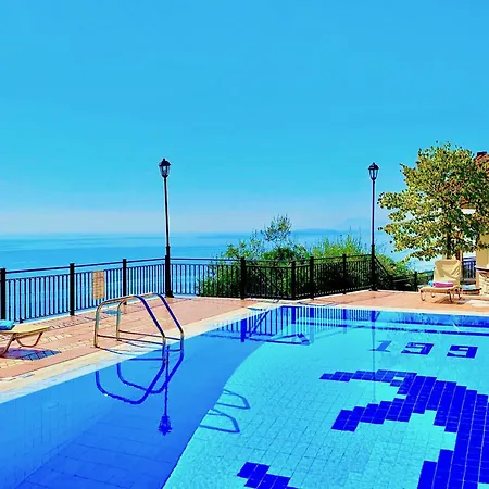 Kaminaki Panorama With Private Pool By Dadovillas فيلة *